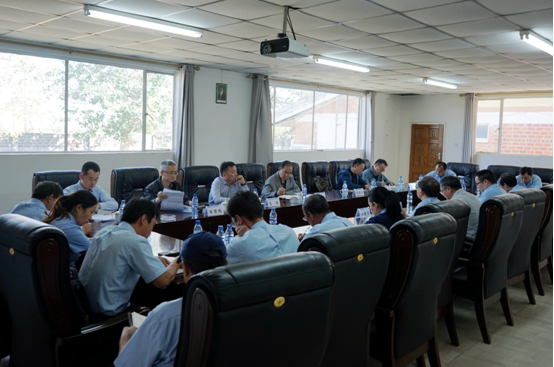 控股集團公司中國有色集團張克利總經理到我公司下屬企業謙比希濕法調研